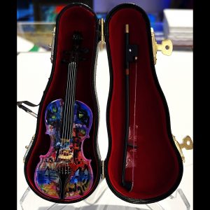 DUAIV Violin Miniature